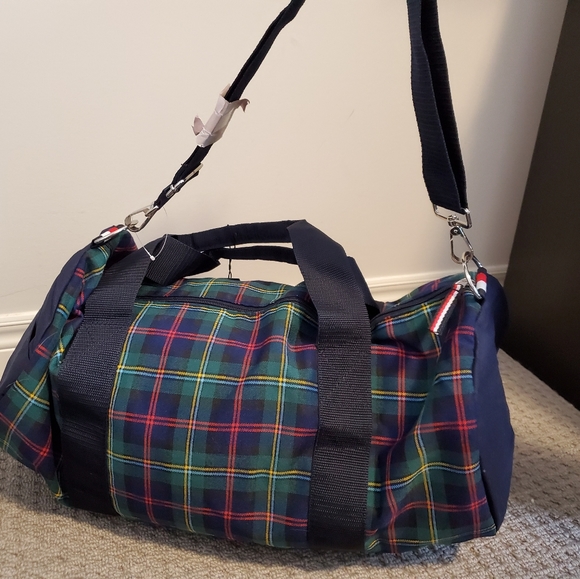 Tommy Hilfiger BRAND NEW - Picture 2 of 2